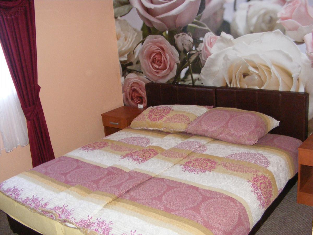 Hotel Drumski Raj Svilajnac Ngoại thất bức ảnh