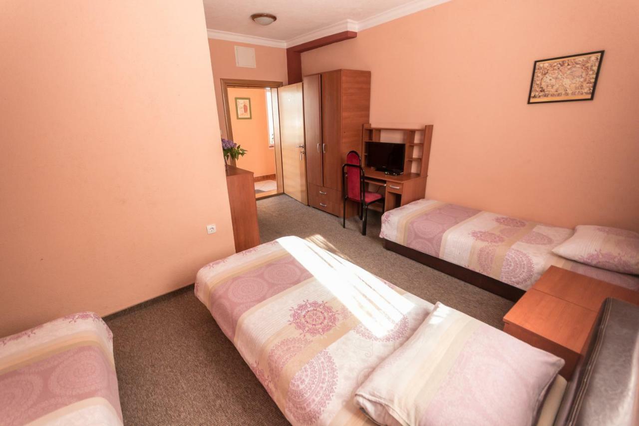Hotel Drumski Raj Svilajnac Ngoại thất bức ảnh
