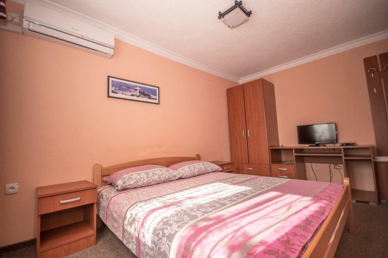 Hotel Drumski Raj Svilajnac Ngoại thất bức ảnh