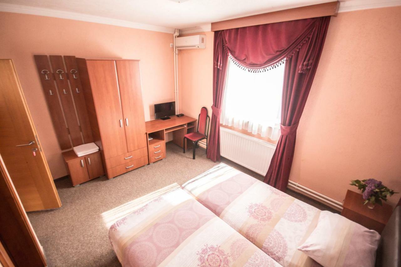 Hotel Drumski Raj Svilajnac Ngoại thất bức ảnh