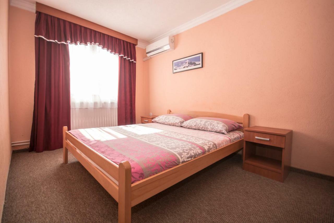 Hotel Drumski Raj Svilajnac Ngoại thất bức ảnh
