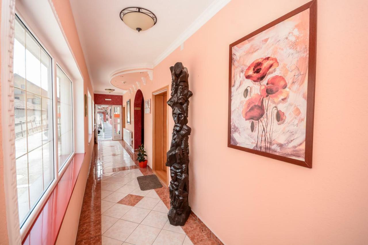 Hotel Drumski Raj Svilajnac Ngoại thất bức ảnh